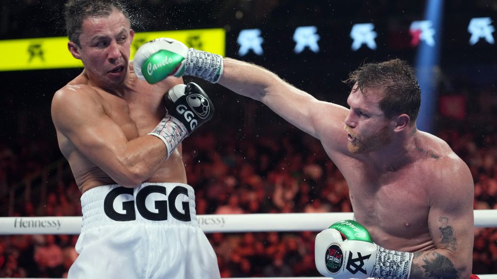 Canelo Alvarez makes Gennadiy Golovkin look his age, wins trilogy by unanimous decision