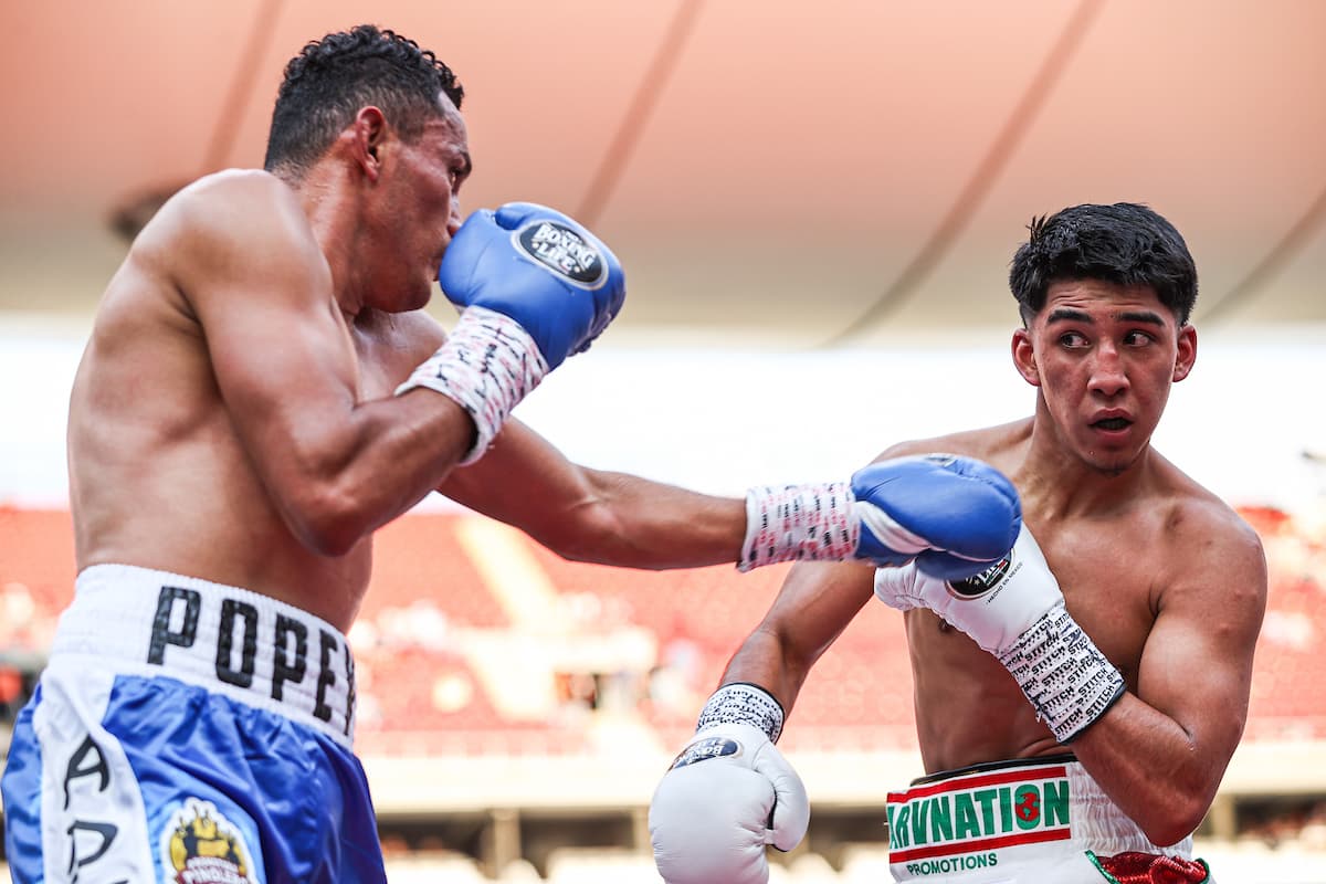 Nathan Rodriguez takes decision against Alexander Mejia