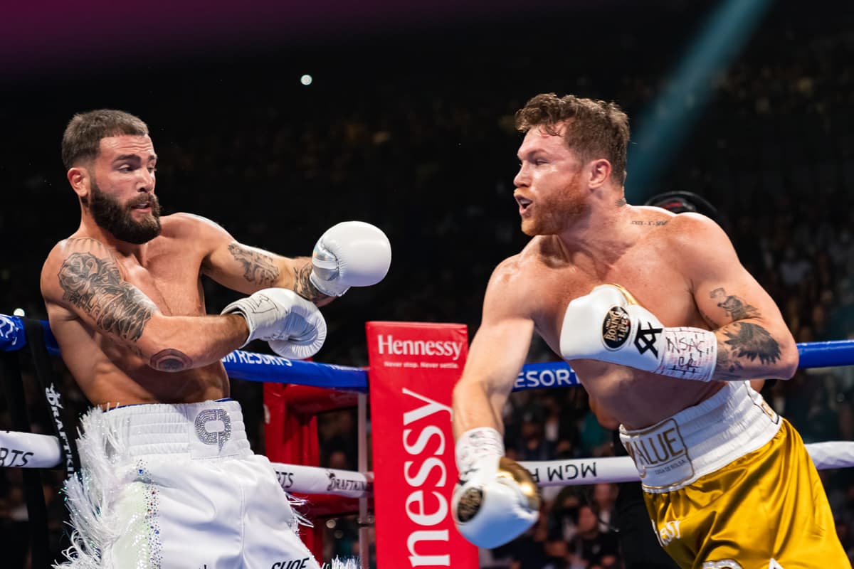Free fight: Canelo Alvarez stops Caleb Plant to earn undisputed 168-pound title