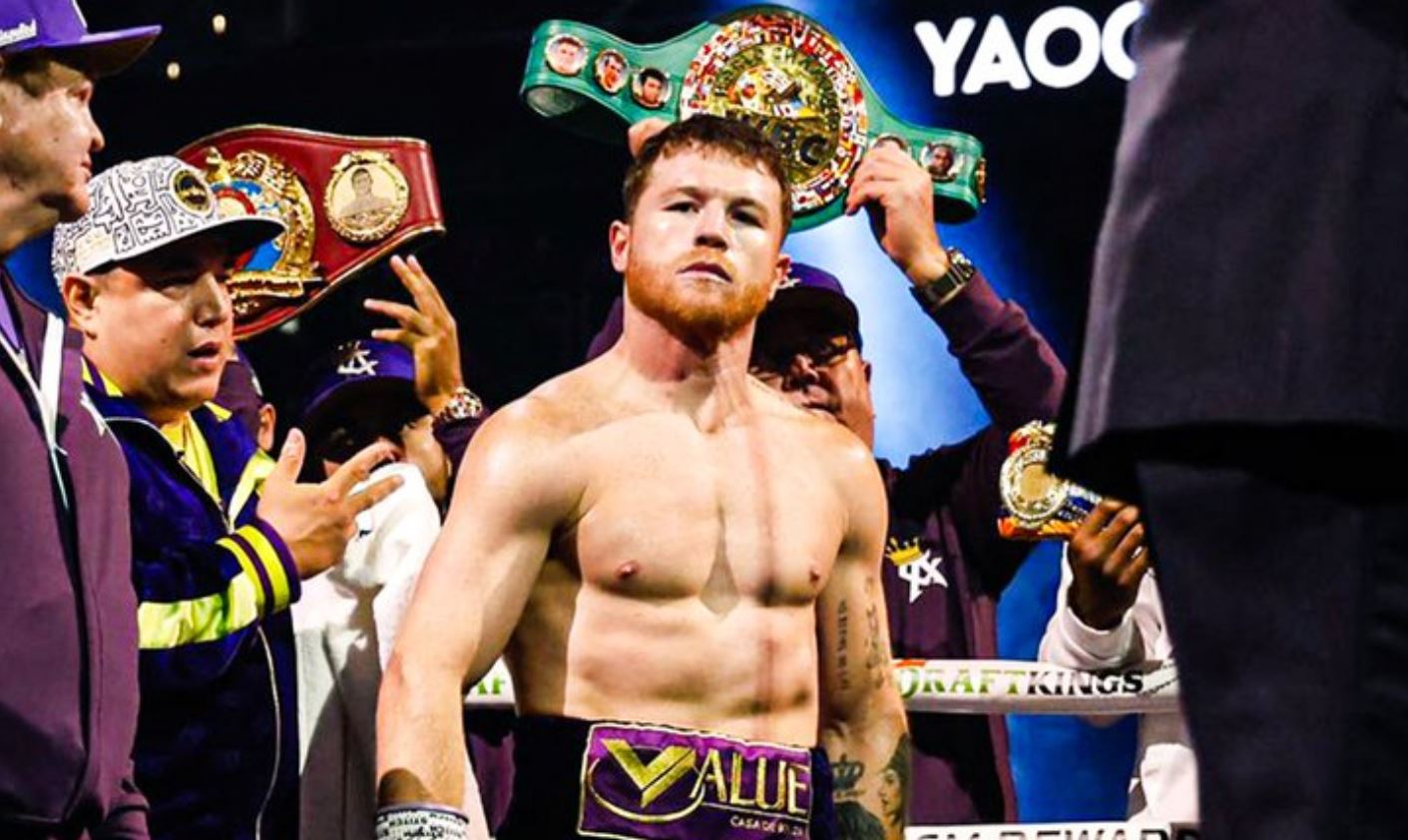 Pros react after Canelo Alvarez defeats Jermell Charlo